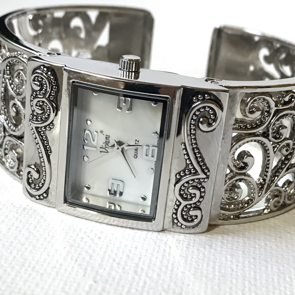Vivini Mother of Pearl Cuff Bracelet Watch Women's